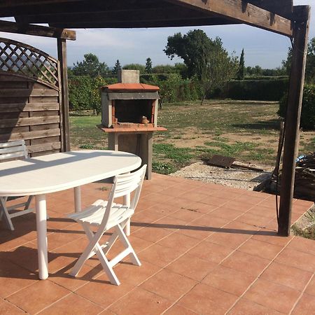 Le Micocoulier Apartment La Crau Luaran gambar