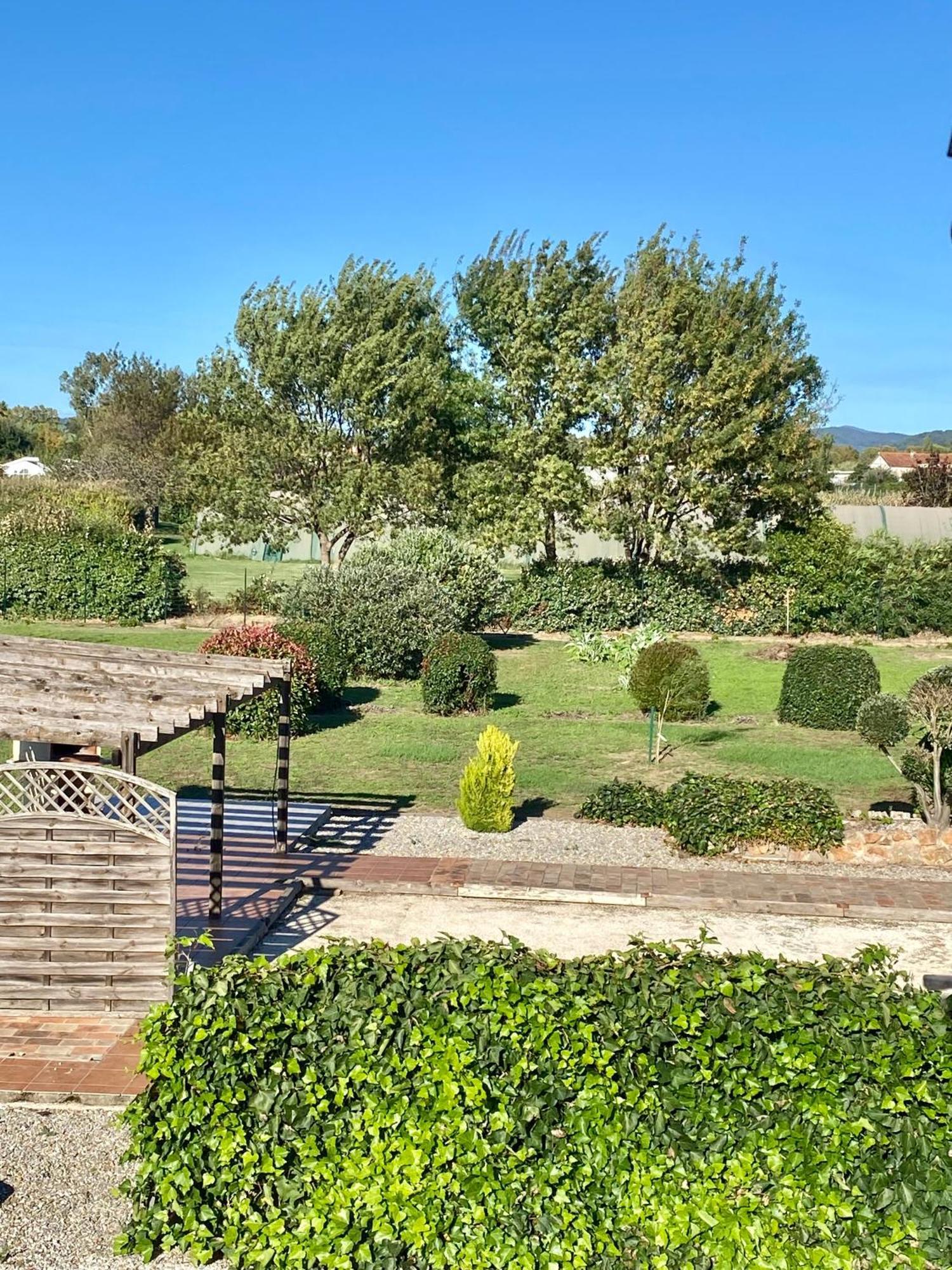 Le Micocoulier Apartment La Crau Luaran gambar