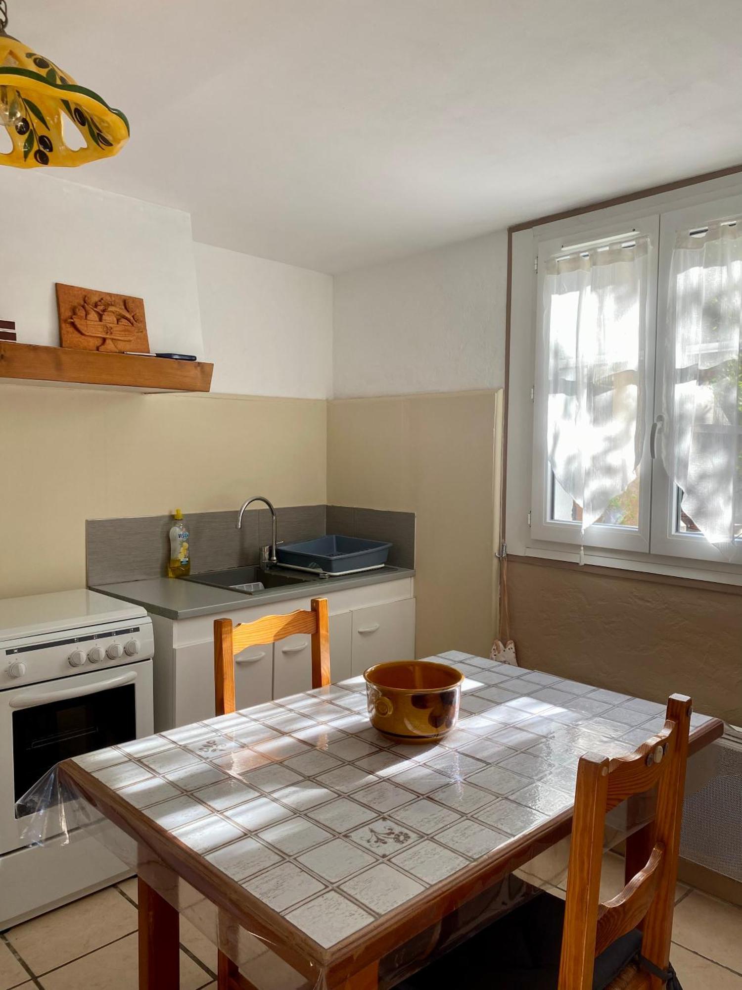 Le Micocoulier Apartment La Crau Luaran gambar